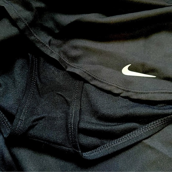 NWT Women's Nike Solid Boardshorts
Black Swim Shorts Size XXL - Picture 7 of 8